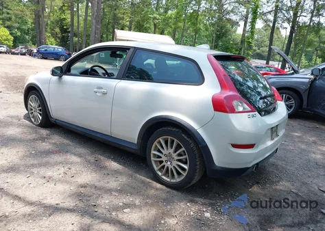 2011 Volvo C30 from USA, damaged, VIN YV1672MK3B2212034